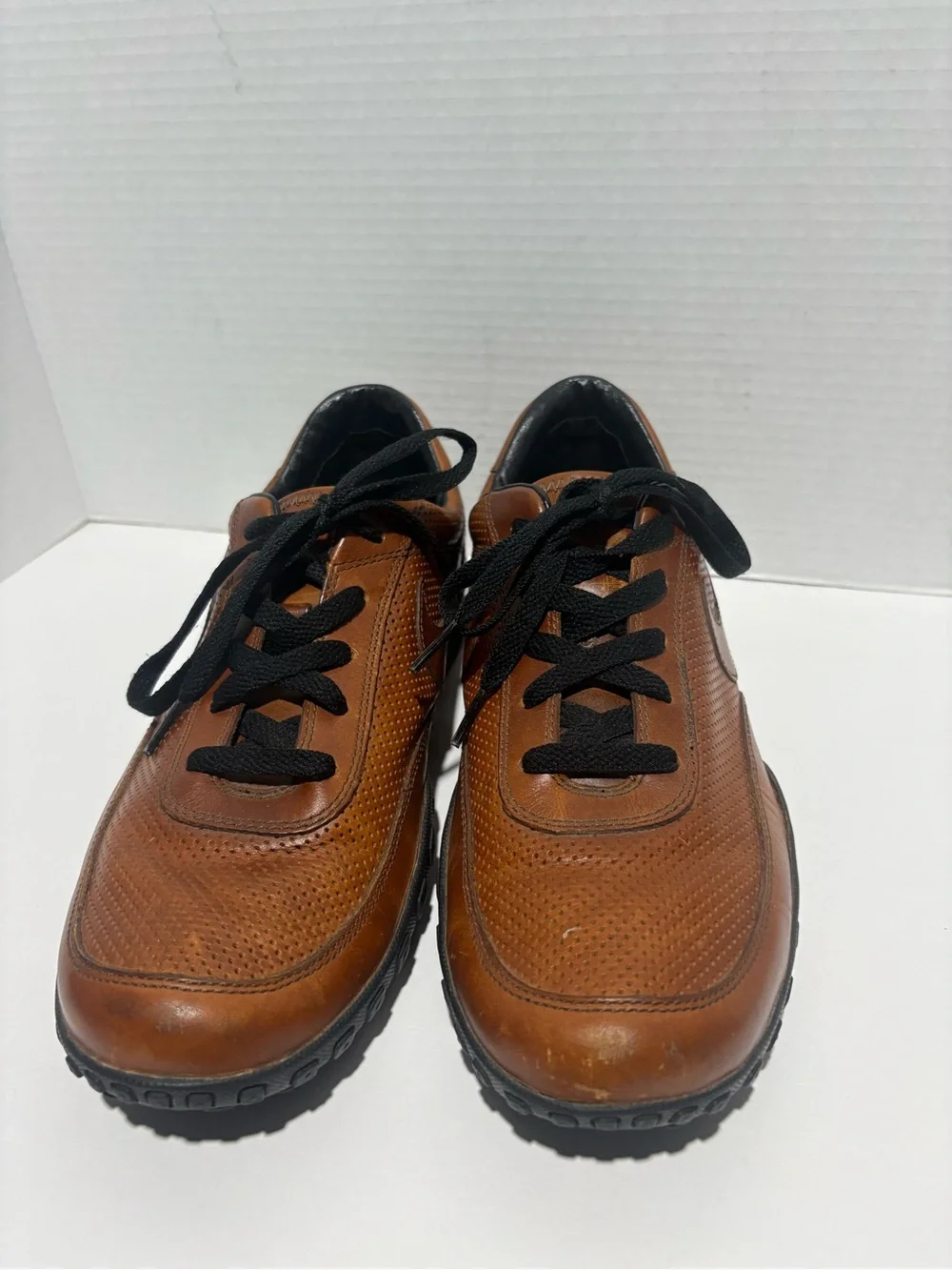 Nike classic brown